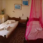 Livadaros 3*