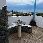 Livadaros Karterados (Santorini)