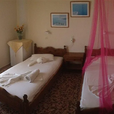 Livadaros 2* Karterados (Santorini)
