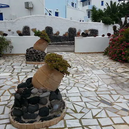 Livadaros Guest house