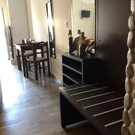 Guest house Livadaros