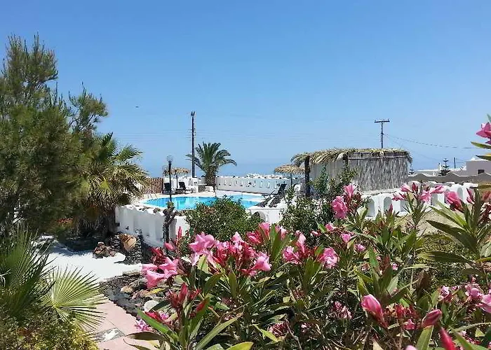 Livadaros 4* Karterados (Santorini)