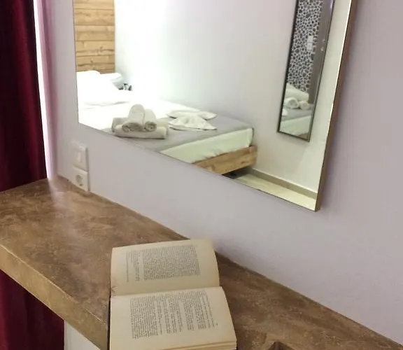 Pensionat Livadaros 4*