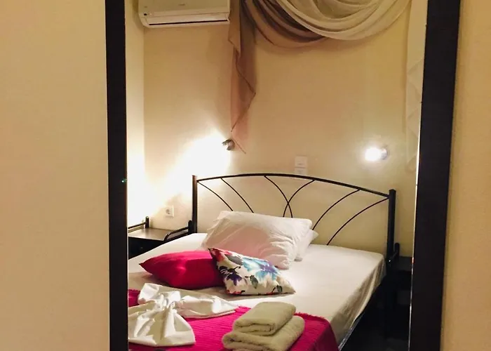 Pensionat Livadaros Karterados (Santorini)