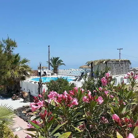 Livadaros 3* Karterados (Santorini)