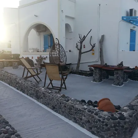 Livadaros Gasthuis Karterados (Santorini)
