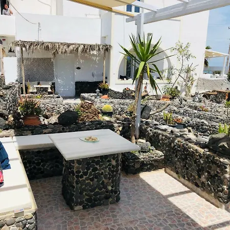 Livadaros Karterados (Santorini)