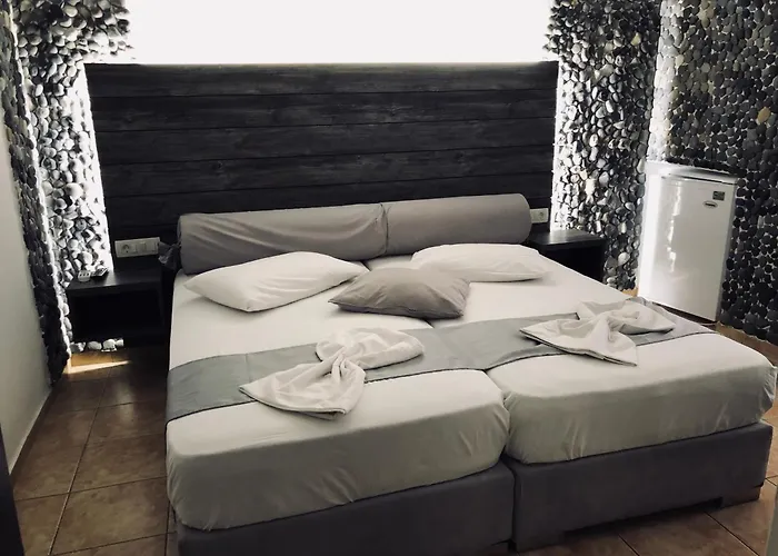 Livadaros 4* Karterádos