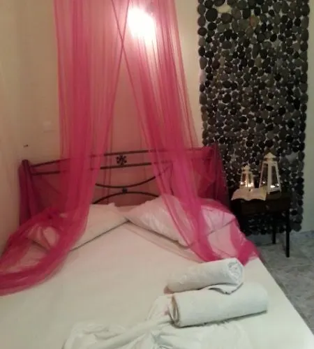 Livadaros Karterádos