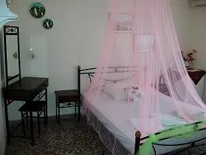 Livadaros 3*